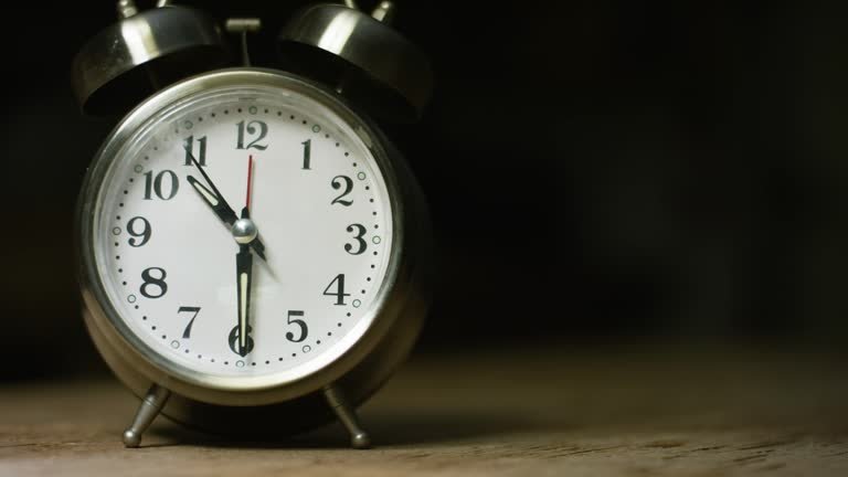 how long until 5 PM how long until 5 PM